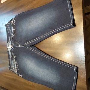 Women's preowned Maurices capris size 20 $15.00 #181